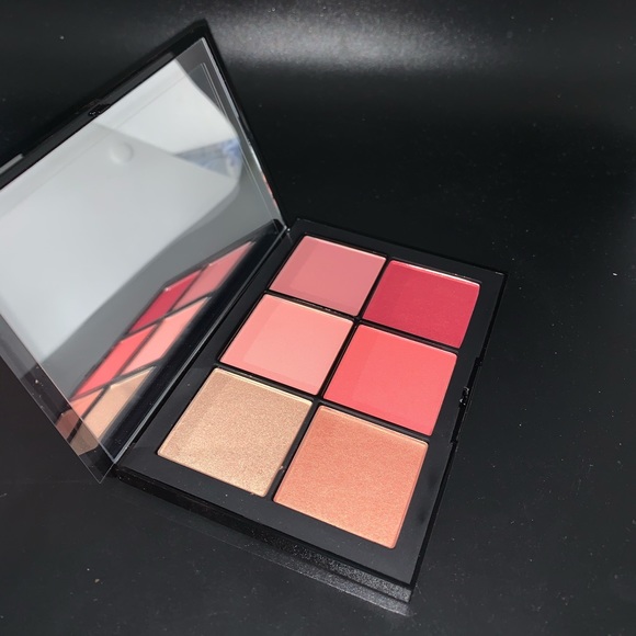 NARS Free Lover Cheek Palette - Picture 4 of 4